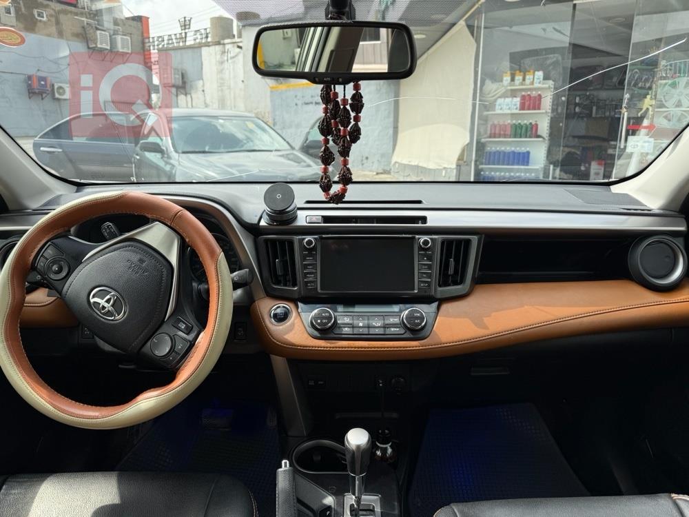 تويوتا راف 4